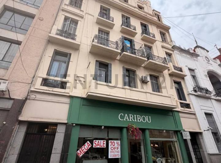 Departamento · 271m² · 11 Dormitorios