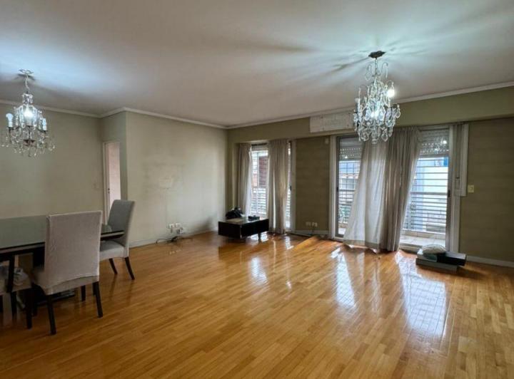 Departamento · 190m² · 5 Ambientes · 1 Cochera