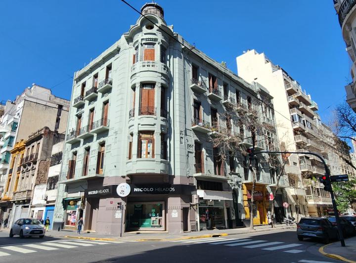 Departamento · 200m² · 9 Ambientes