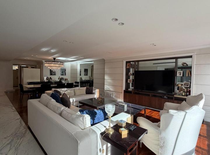 Departamento · 251m² · 5 Ambientes · 2 Cocheras