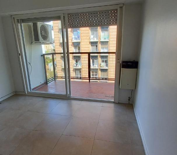 Departamento · 90m² · 5 Ambientes · 1 Cochera