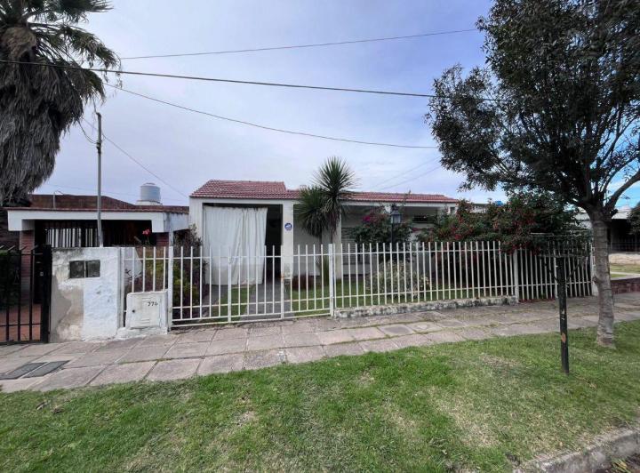 Casa · 84m² · 1 Ambiente · 1 Cochera