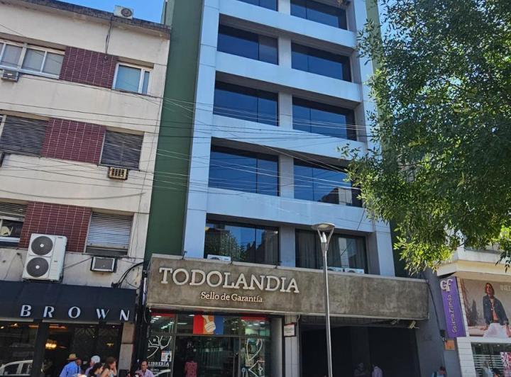 Oficina comercial · 7 Ambientes · 1 Cochera