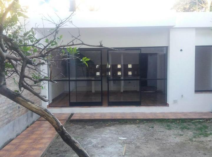 Casa · 150m² · 1 Ambiente