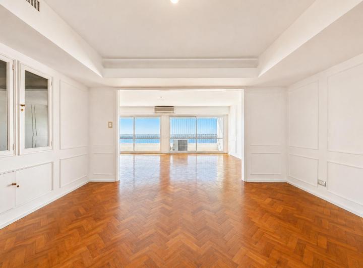 Departamento · 185m² · 3 Dormitorios · 1 Cochera