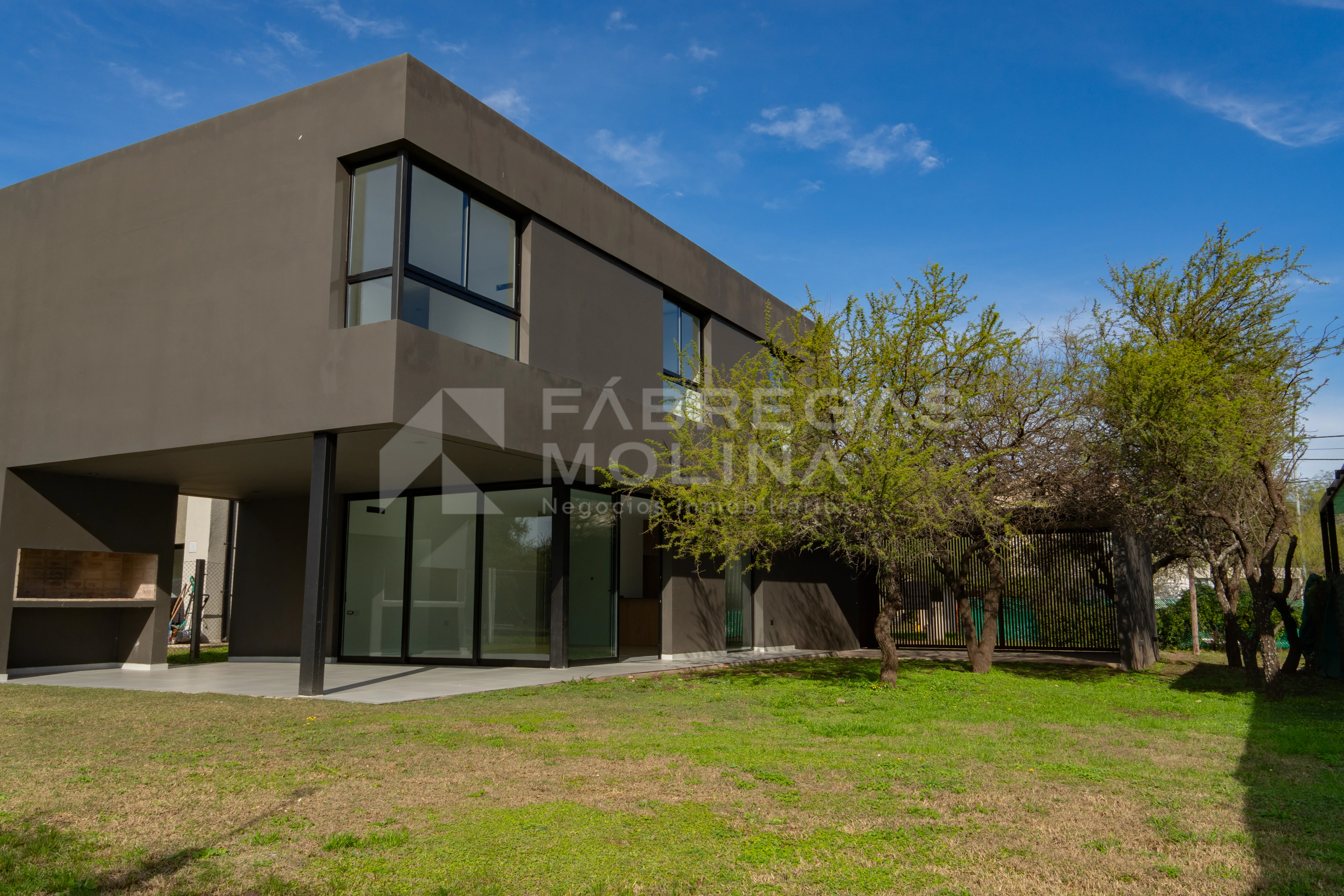 ¡Venta! ¡Hermosa Casa en  San Alfonso del Talar! ¡Con Escritura!