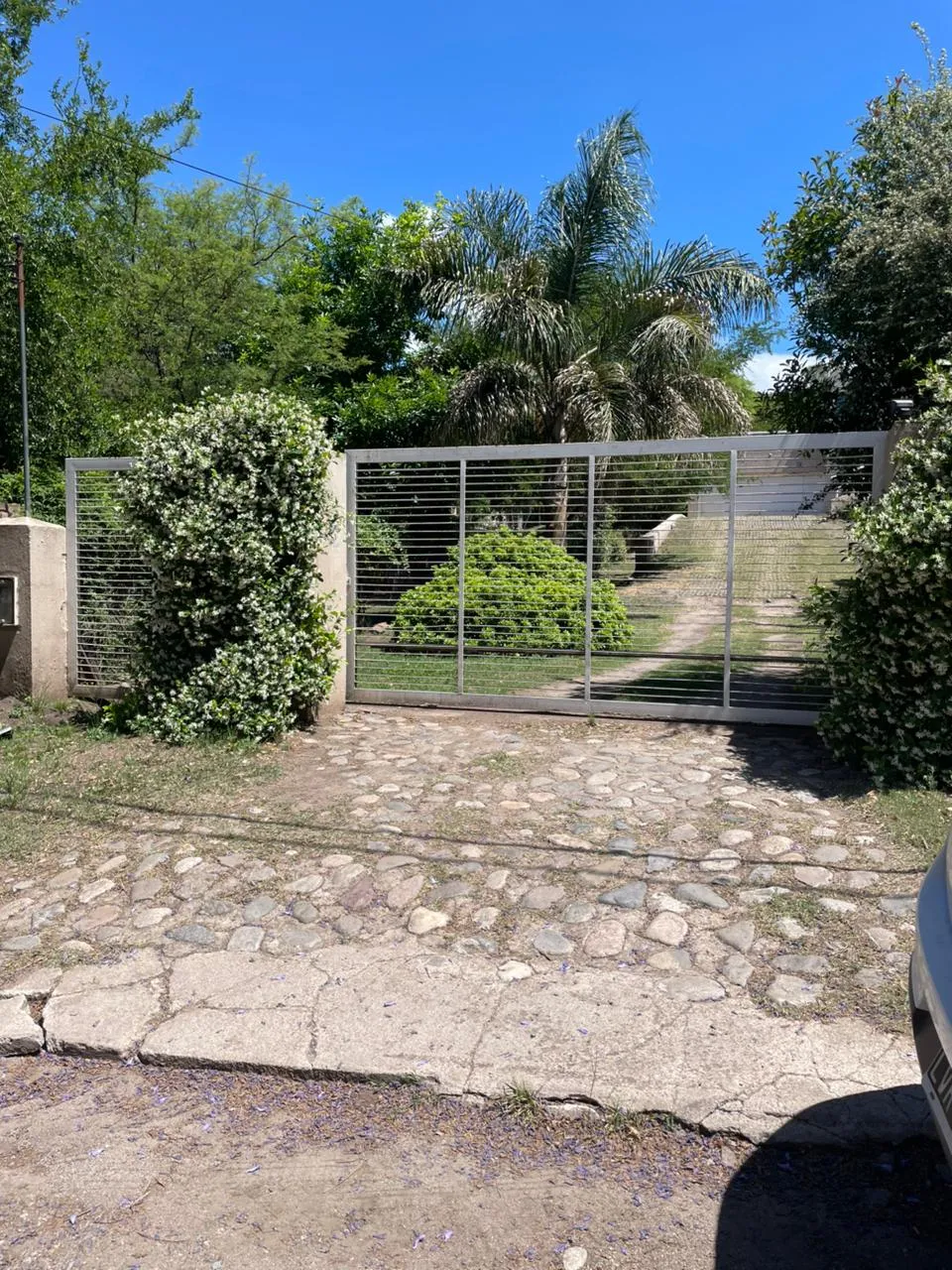 Se Vende excelente propiedad en Mendiolaza Centro, apta crédito hipotecario, escritura y planos aprobados