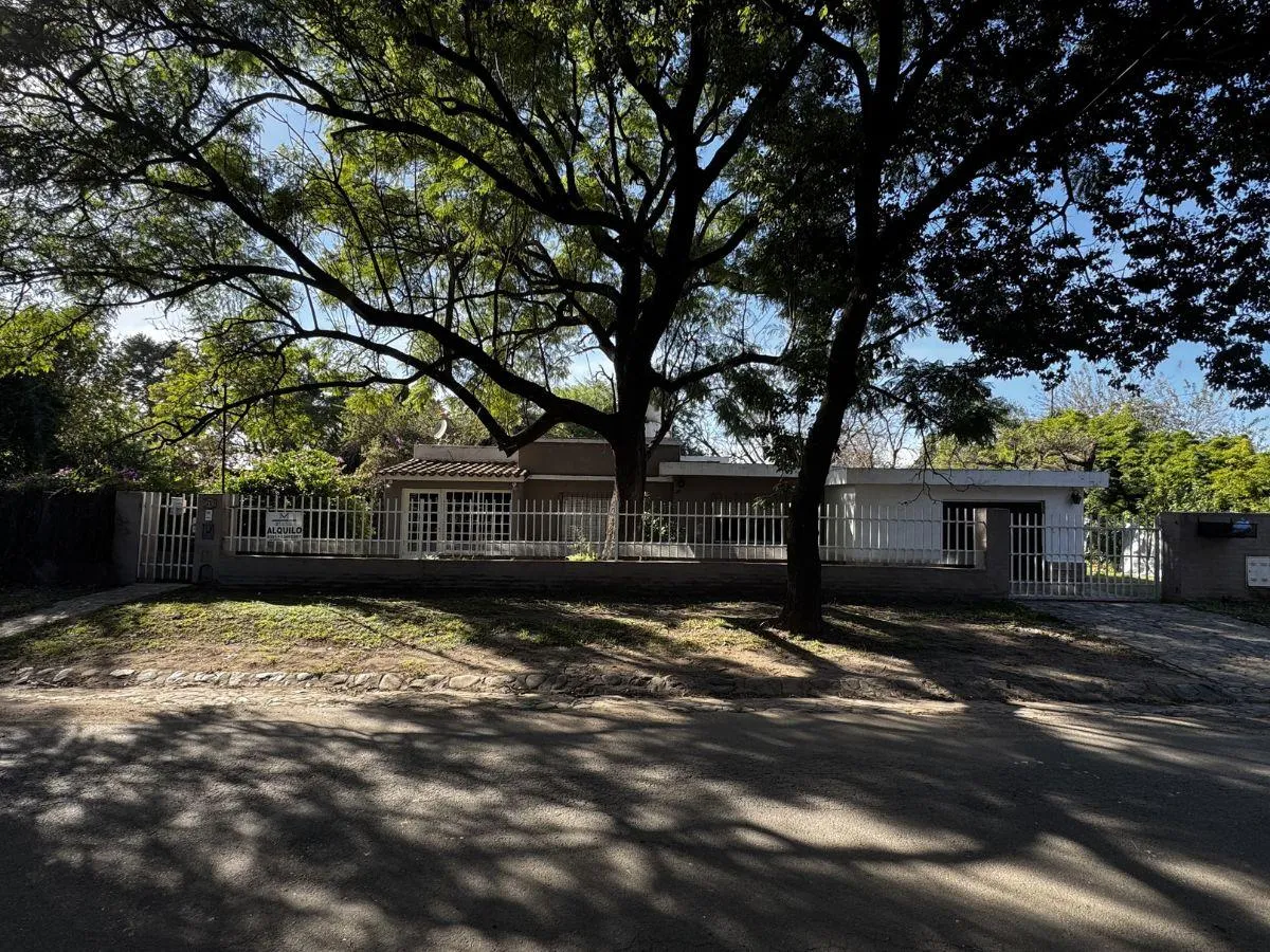 Casa 5 DORMITORIOS CON PILETA en San Alfonso - THO7936346
