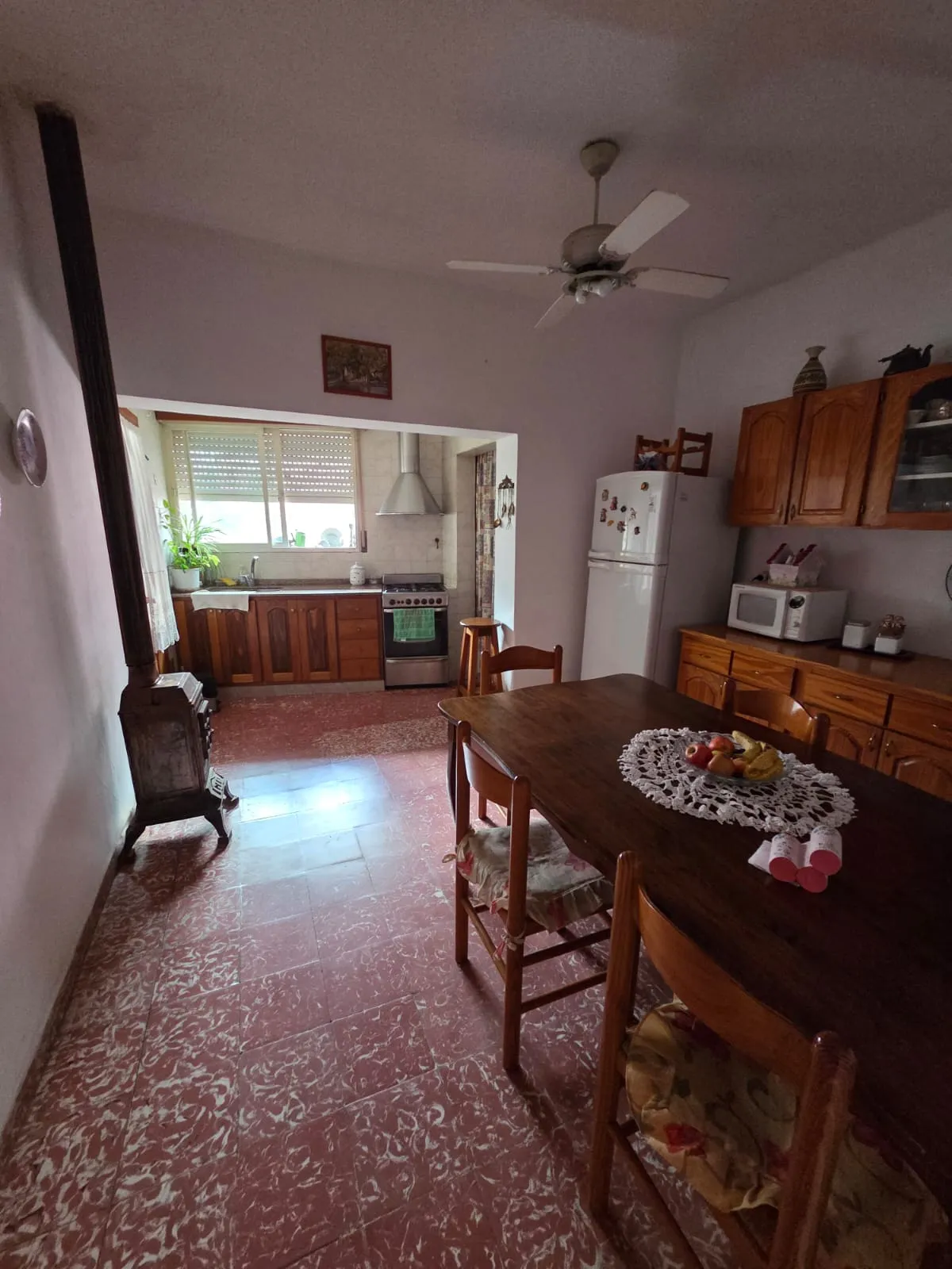 MERGER INMO OFRECE CASA DE DOS PLANTAS EN ALTA GRACIA CENTRO! OPCION RENTA DOBLE