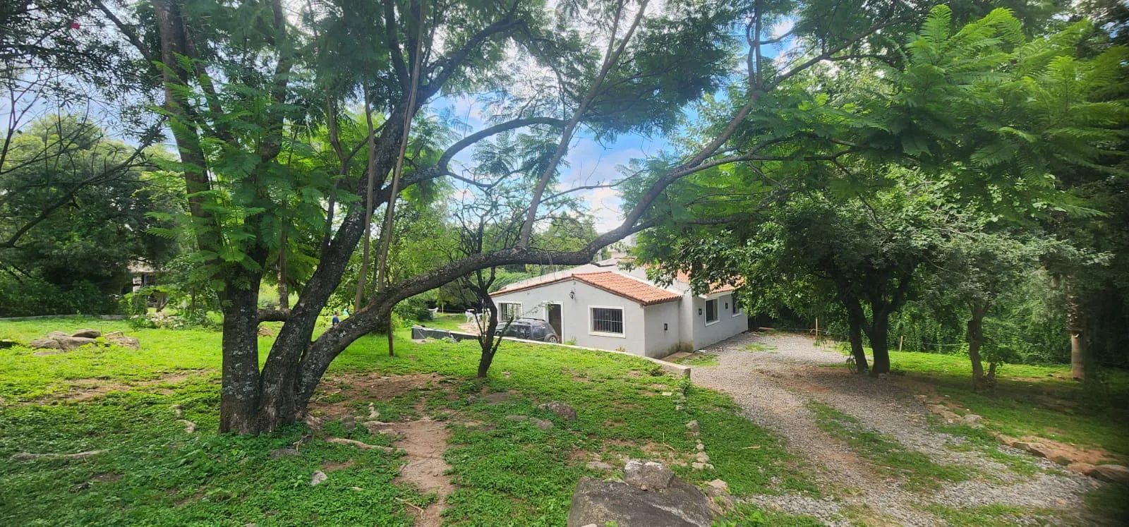 VENTA CASA 3 DORMITORIOS RIO CEBALLOS