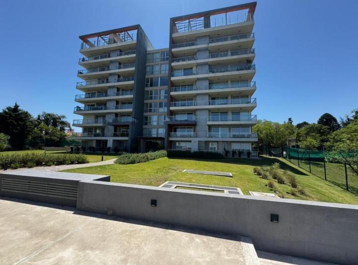 Departamento · 150ha · 2 Ambientes · 2 Cocheras