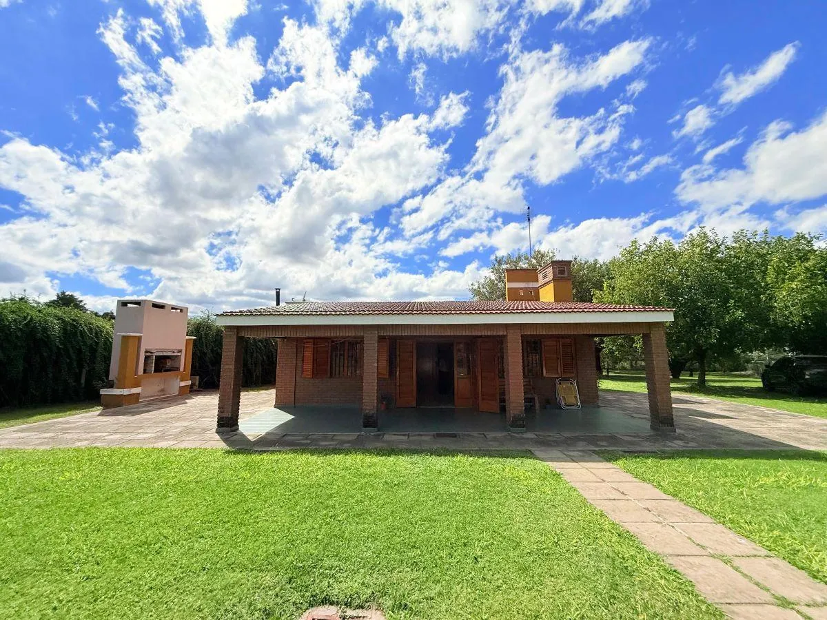 Excelente Casa 2 Dorm (1 Suite) - Gran Terreno 5010 m - Cno Falda del Carmen