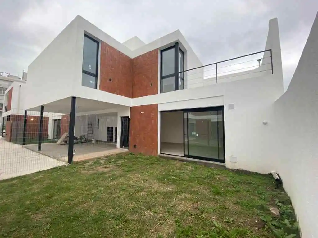 DUPLEX en housing 2 dorm a estrenar - 6 UNID