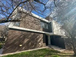 Casa en Venta Las Corzuelas