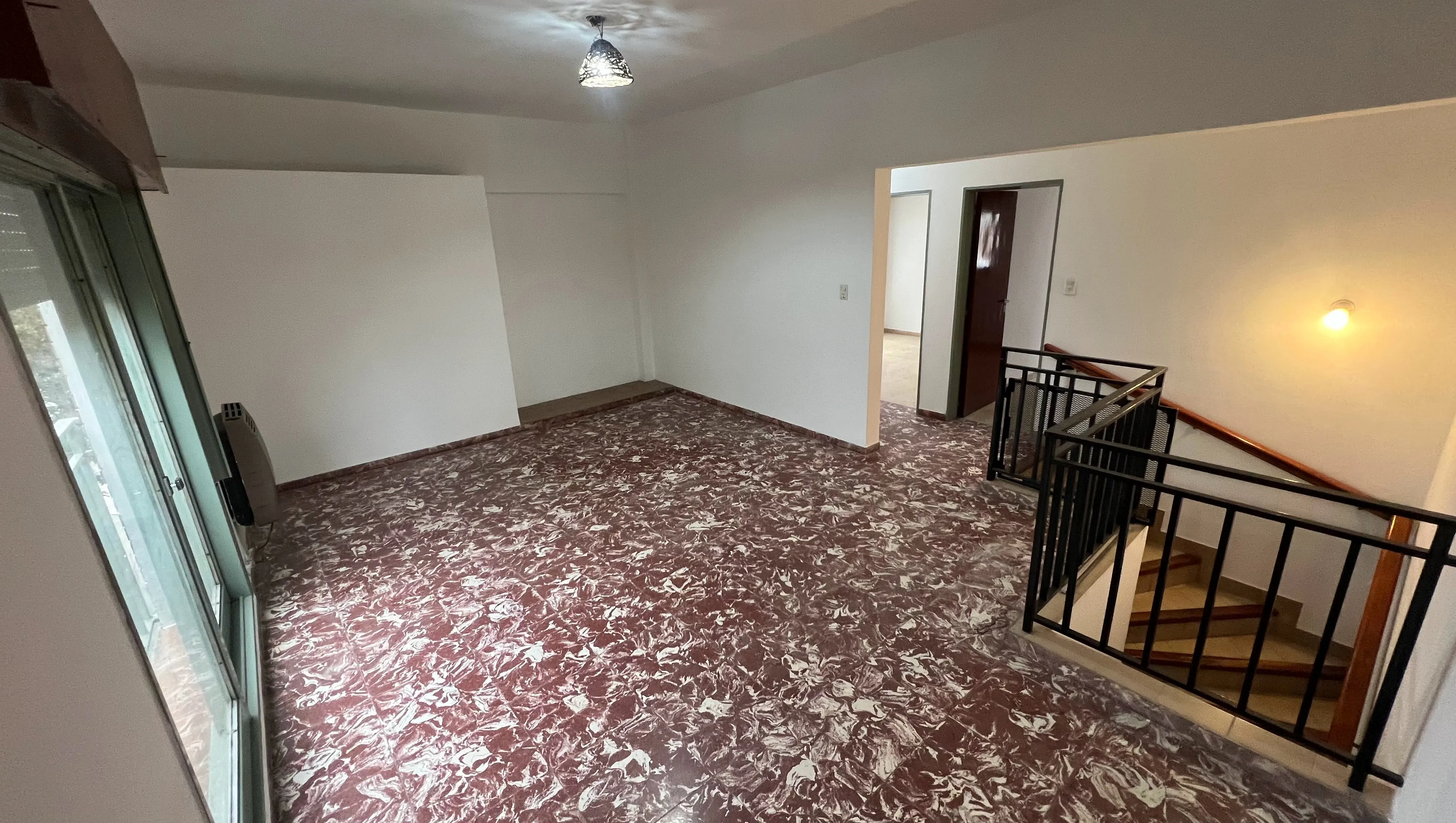 VENTA Dpto 2 dorm. en Alta cba. Planta alta.