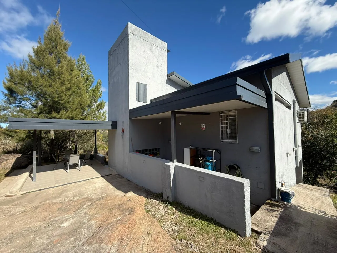 VENTA CASA EN TANTI NUEVO - 2 DORMITORIOS, 1320m2 DE TERRENO