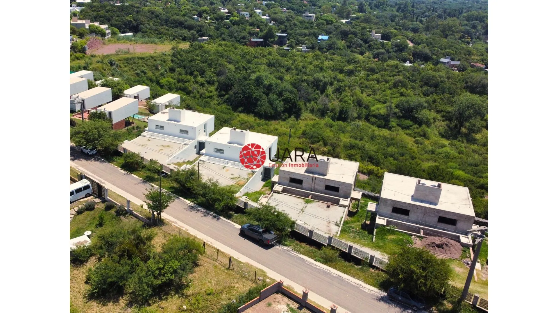 Housing Cerrado a metros de Cumbres del Golf Villa Allende