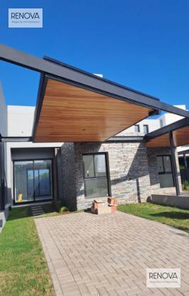 Casa · 145m² · 7 Ambientes · 1 Cochera