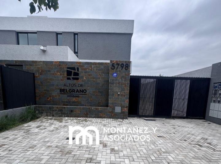 Casa · 180m² · 6 Ambientes · 2 Cocheras