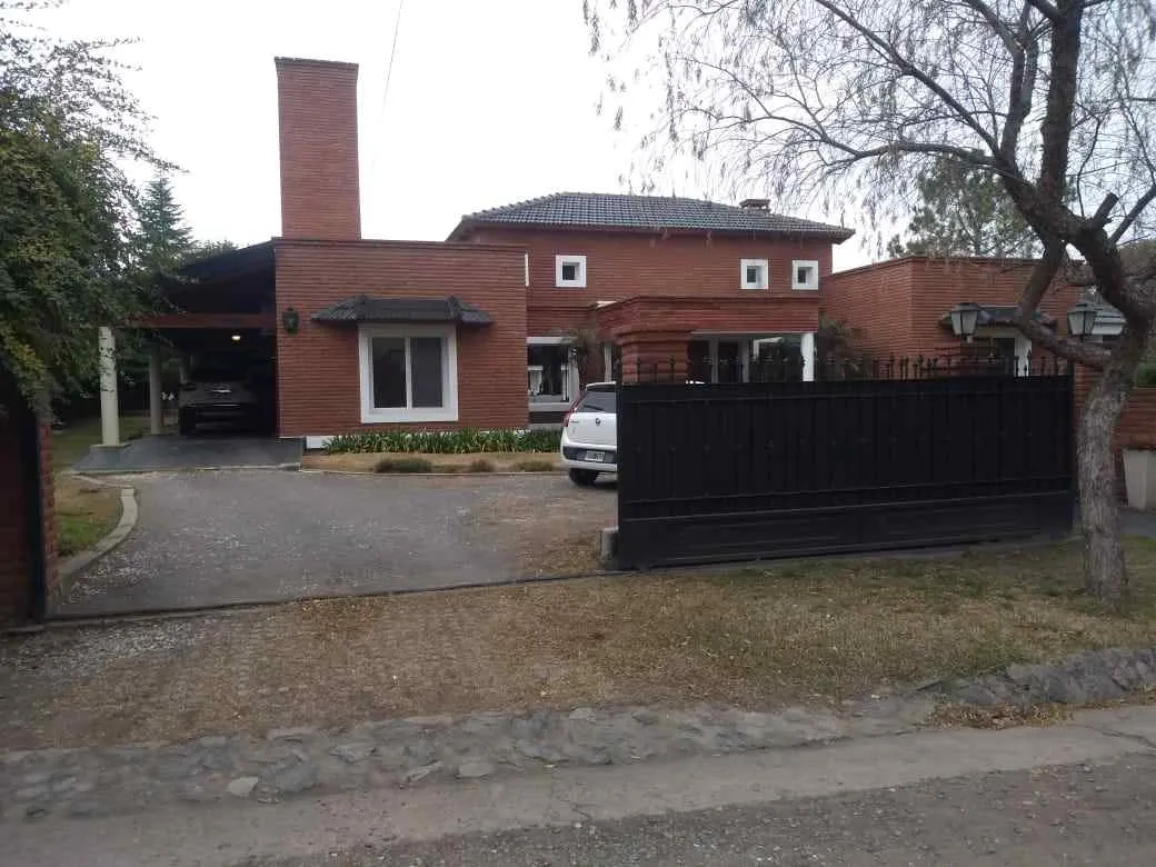 Casa en Venta Villa Allende. La Herradura
