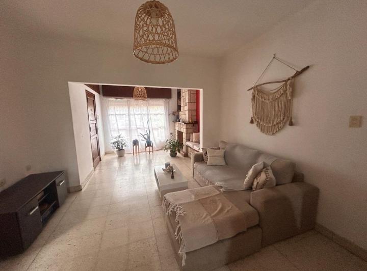Casa · 100m² · 5 Ambientes