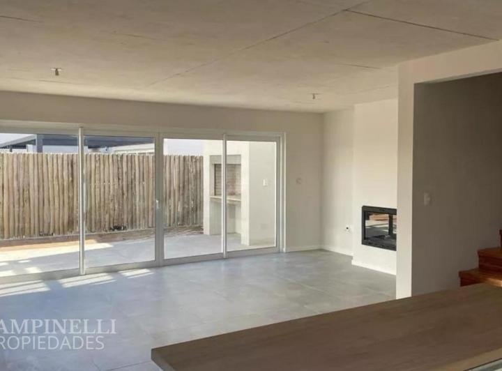 PH · 108m² · 4 Ambientes · 2 Cocheras