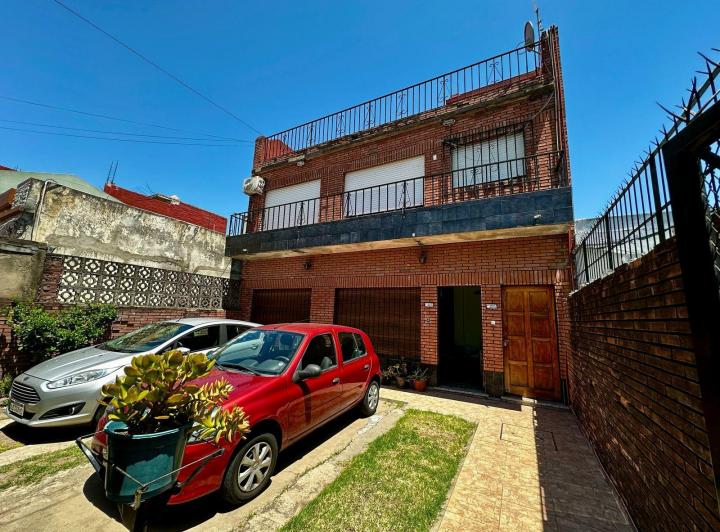 PH · 107m² · 4 Ambientes · 1 Cochera