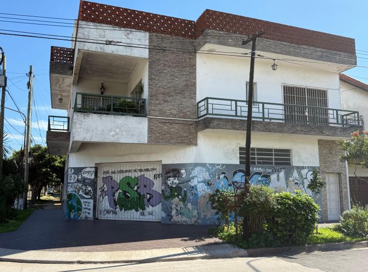 PH · 1m² · 4 Ambientes
