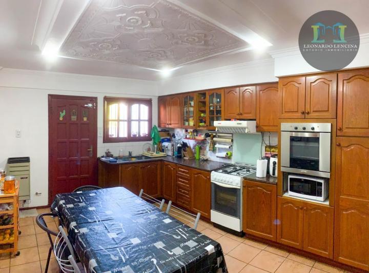 PH · 140m² · 4 Ambientes · 1 Cochera