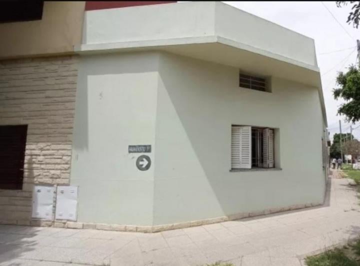 PH · 1m² · 4 Ambientes