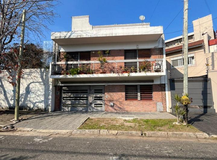 PH · 130m² · 4 Ambientes · 1 Cochera