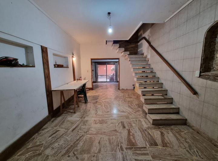 PH · 160m² · 6 Ambientes · 1 Cochera