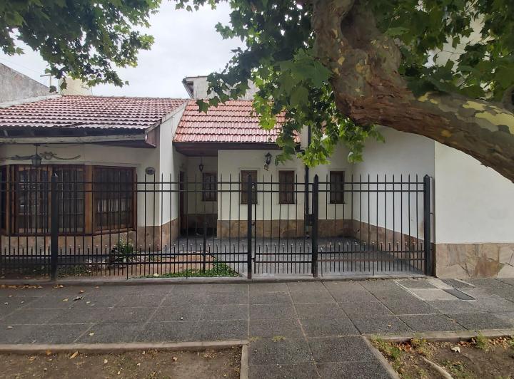 PH · 135m² · 5 Ambientes · 1 Cochera