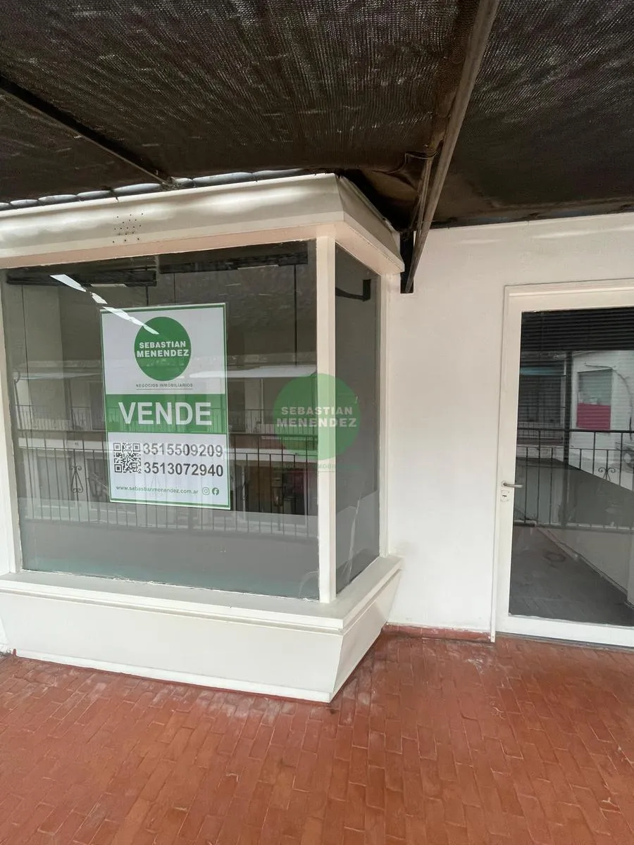 Galeria Lucerna - 1 Piso - 2 Disponibles