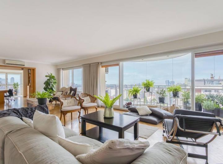 Departamento · 299m² · 6 Ambientes · 2 Cocheras