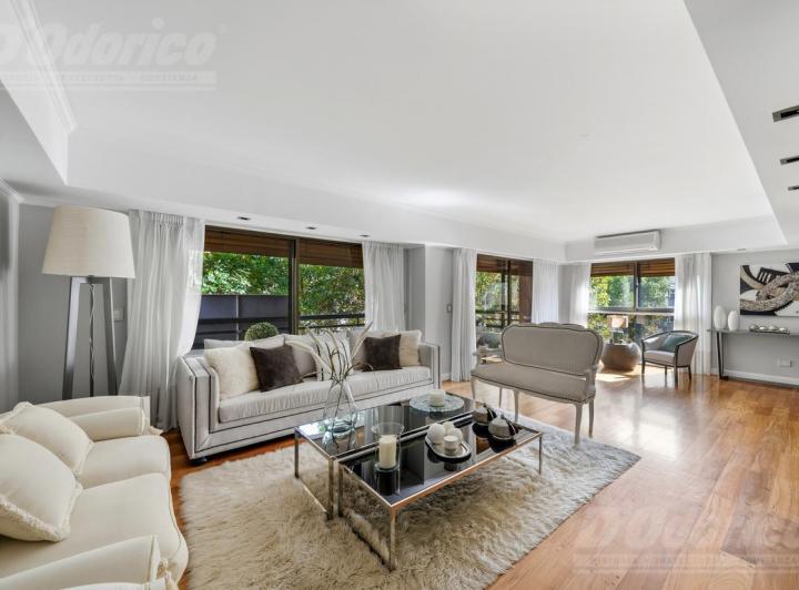 Departamento · 211m² · 5 Ambientes · 2 Cocheras