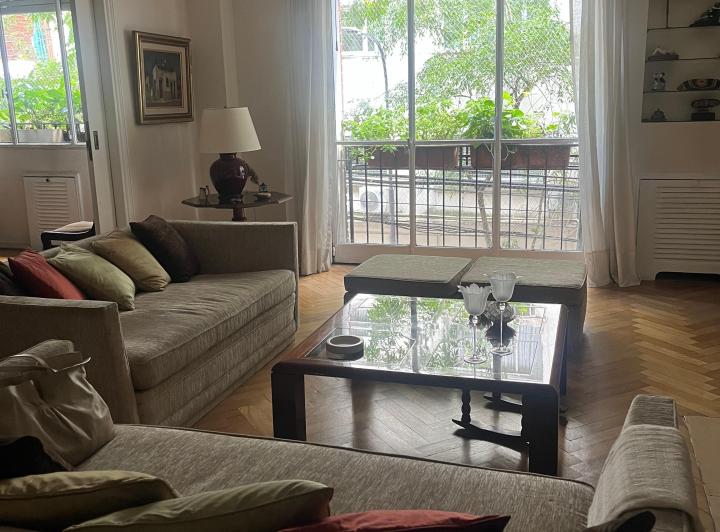 Departamento · 200m² · 6 Ambientes · 1 Cochera