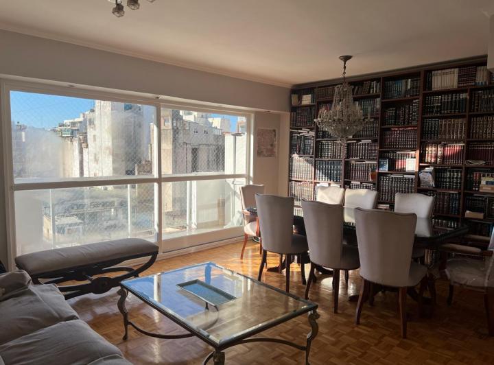 Departamento · 77m² · 4 Ambientes · 1 Cochera