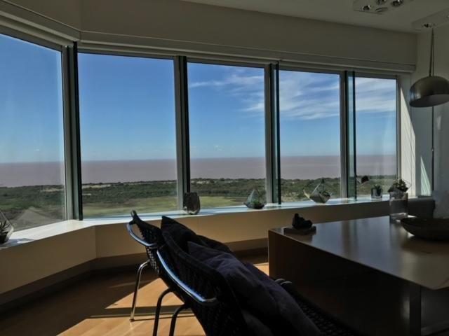 Departamento · 215m² · 4 Ambientes · 1 Cochera