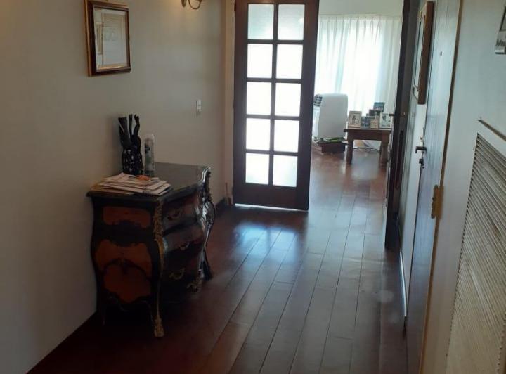 Departamento · 240m² · 6 Ambientes · 2 Cocheras