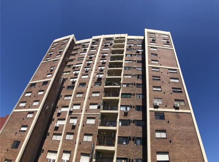 Departamento · 82m² · 4 Ambientes · 1 Cochera