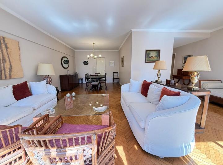 Departamento · 135m² · 4 Ambientes · 1 Cochera