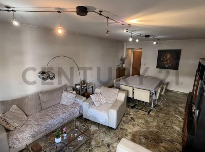 Departamento · 105m² · 4 Ambientes · 1 Cochera