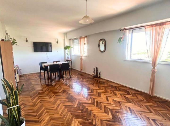 Departamento · 80m² · 4 Ambientes