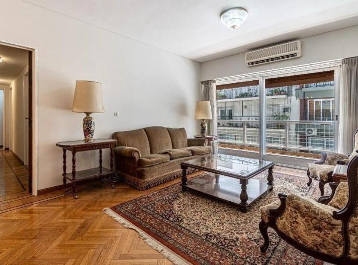 Departamento · 121m² · 4 Ambientes · 1 Cochera