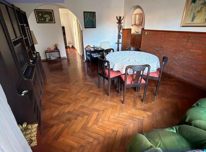 Departamento · 80m² · 4 Ambientes