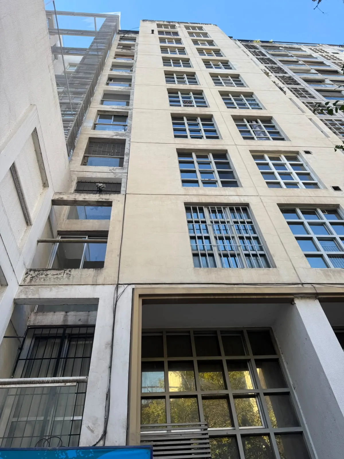 NUEVA CÓRDOBA – UBICACIÓN PRIVILEGIADA – 1 DORM. CON BALCÓN