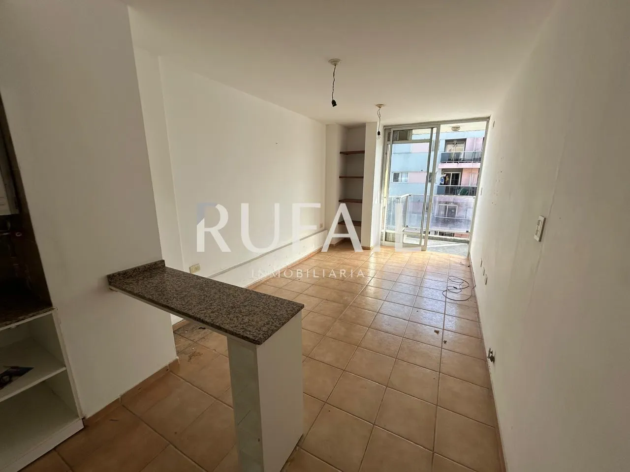 DUPLEX B° GRAL PAZ . ROSARIO DE SANTA FE N 1312 .  DORM . BALCON . VESTIDOR .