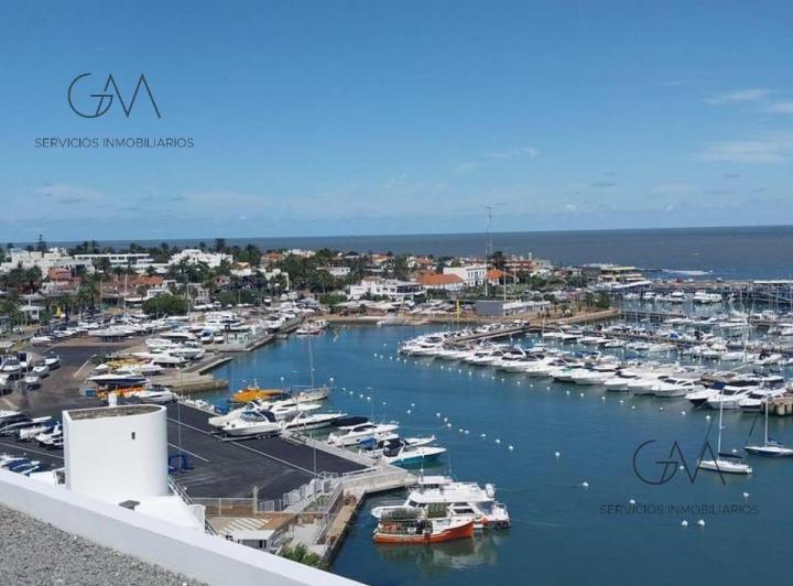Departamento · 342m² · 4 Dormitorios · 3 Cocheras