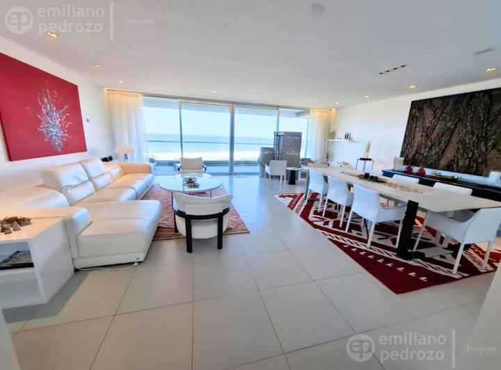Departamento · 332m² · 6 Ambientes · 4 Cocheras
